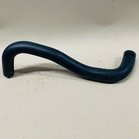 LOWER RADIATOR HOSE MITSUBISHI SPORTERO TRITON