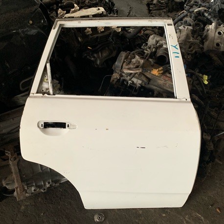 REAR DOOR SHELL NISSAN WINGROAD Y11 RH