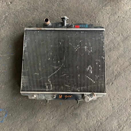 NISSAN SENTRA B14 RADIATOR