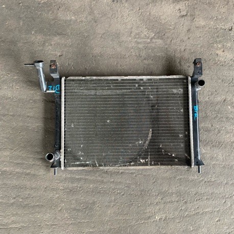 RADIATOR NISSAN SENTRA B12 LH