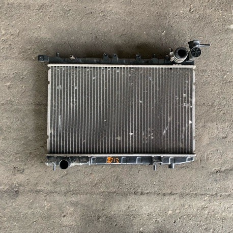 RADIATOR NISSAN SENTRA B13 MANUAL