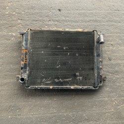 RADIATOR NISSAN CARAVAN E24