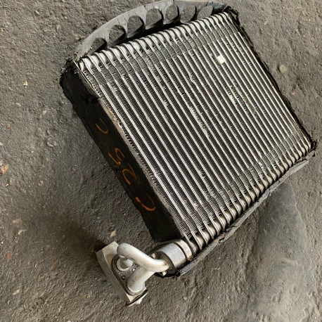 EVAPORATOR NISSAN SERENA C25