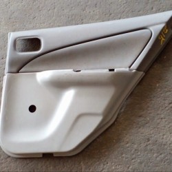 UPHOLSTERY DOOR NISSAN SENTRA B15 MANUAL REAR RH