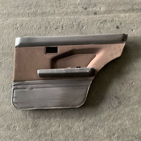 UPHOLSTERY DOOR NISSAN SENTRA B12 REAR RH