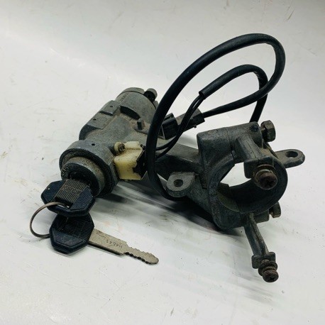 IGNITION SWITCH WITH KEY MITSUBISHI