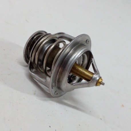 THERMOSTAT TOYOTA RX60 RX70 2L 3L W52E82B