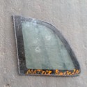 NISSAN SENTRA B12 FRONT DOOR GLASS  LH