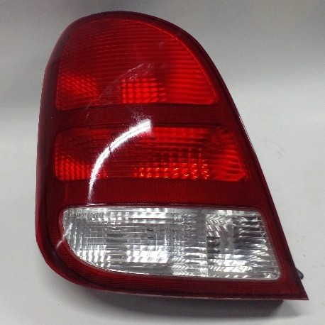 TAIL LAMP RH OM B15 NISSAN