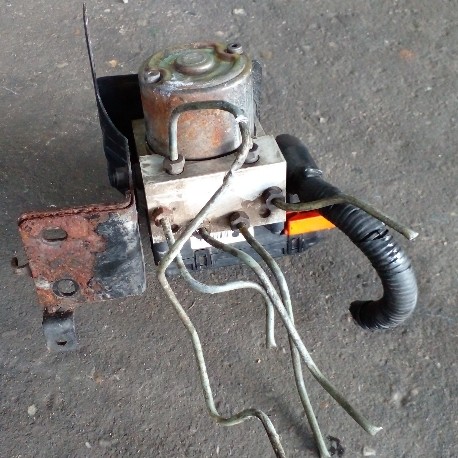 PEUGEOT 307 ABS PUMP USED