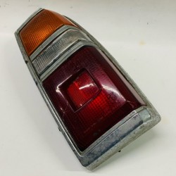 NISSAN BLUEBIRD 910 OM TAIL LAMP LH